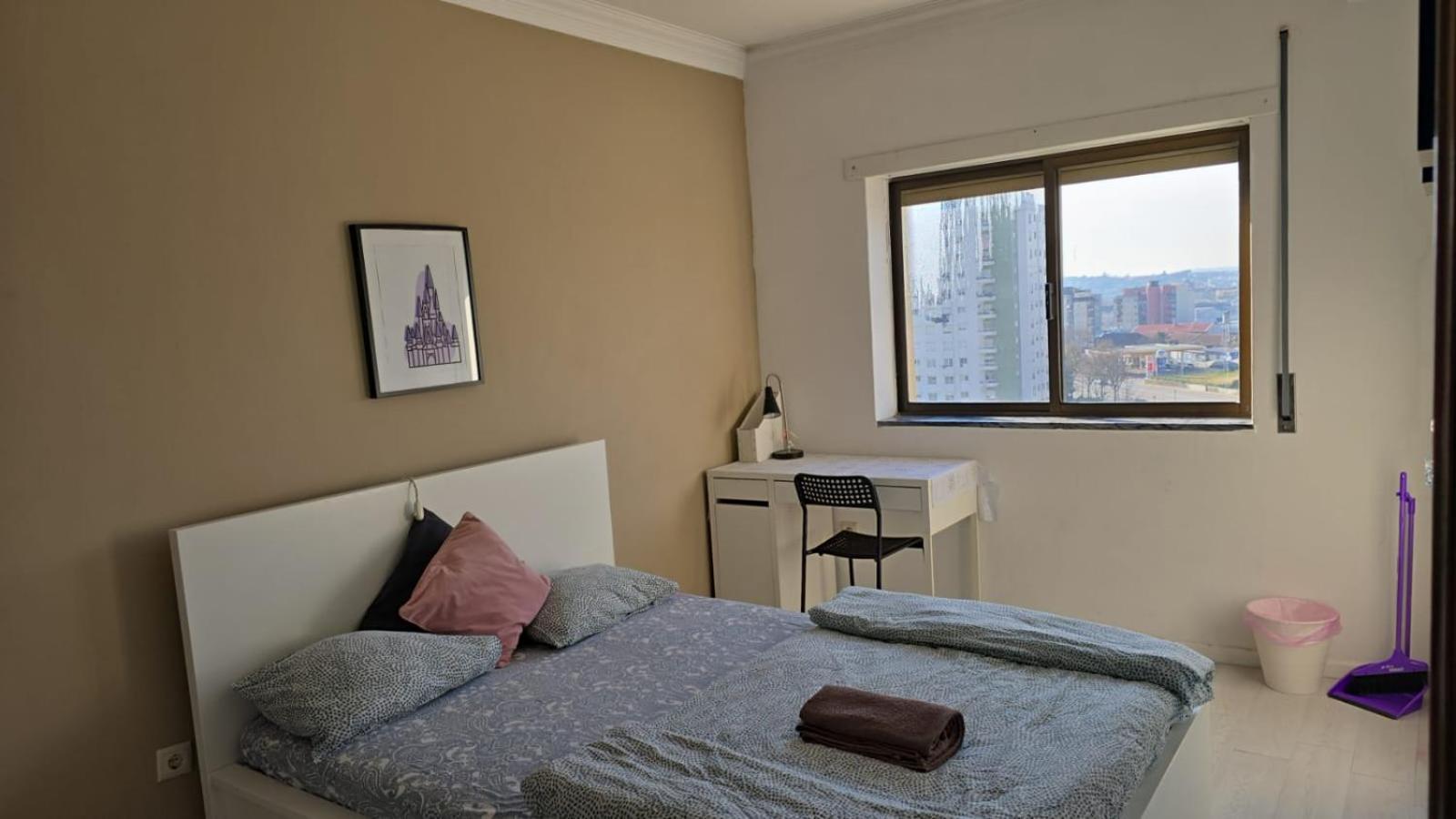 Quarto Familiar Com Cama De Casal Apenas Para Casais E Raparigas Nenhum Homem Individual Braga Eksteriør billede